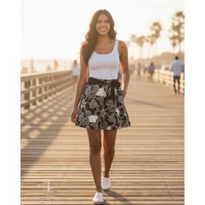 Julies‎ Closet Girls Skirt M Medium Black White Floral Bow Tie Front